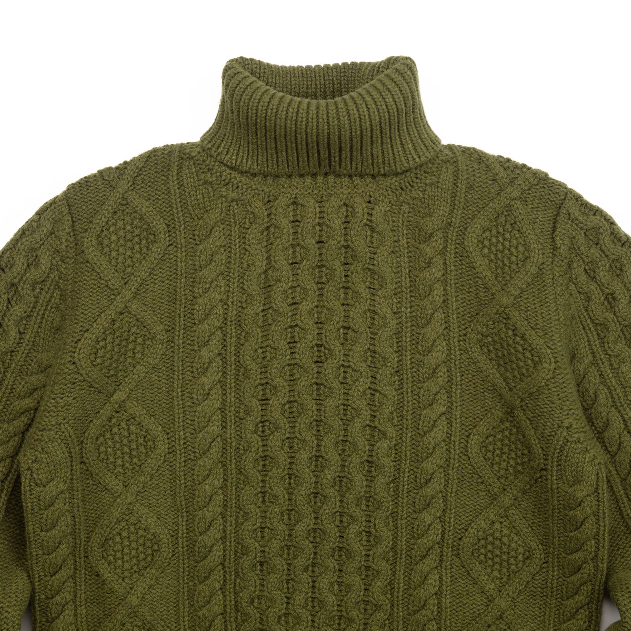 Fisherman Turtleneck in Moss