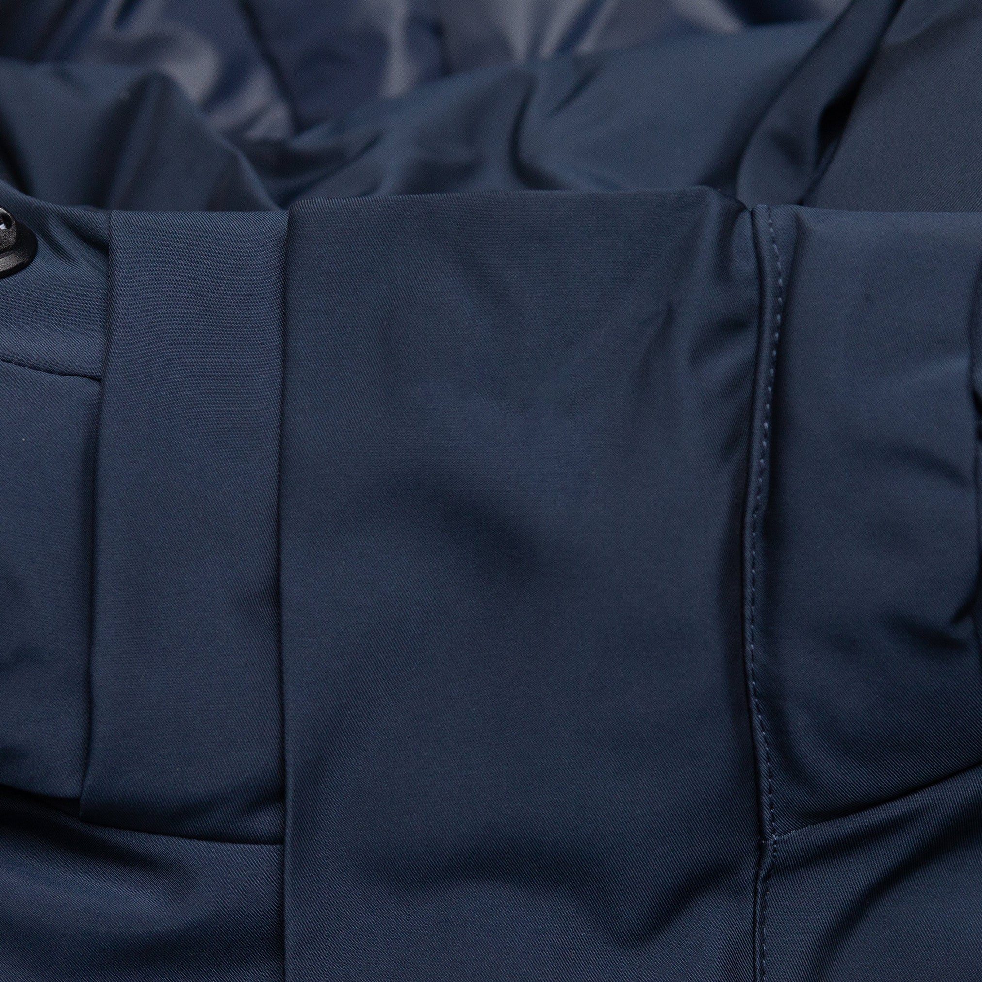 The Arnor Jacket in Navy