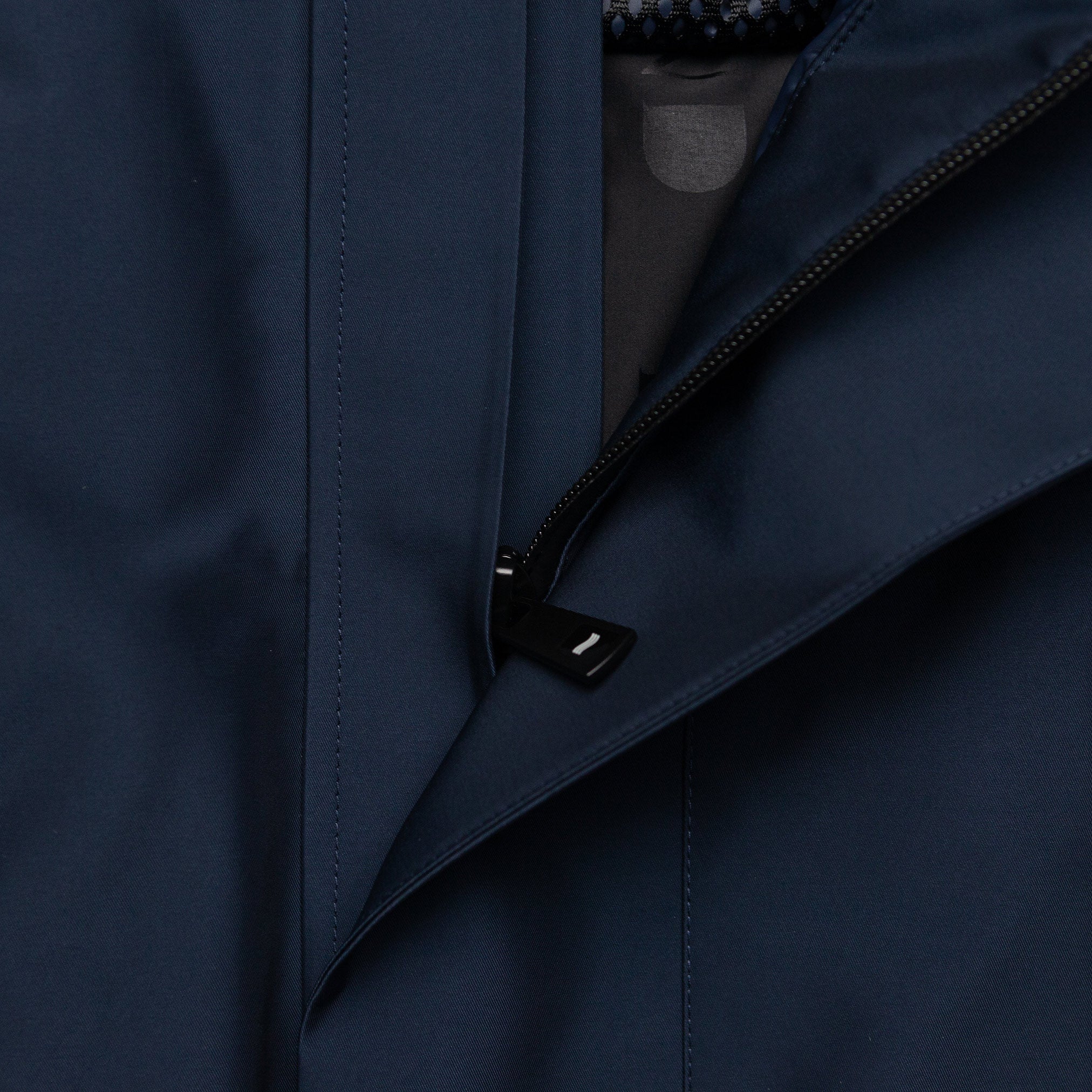 The Arnor Jacket in Navy