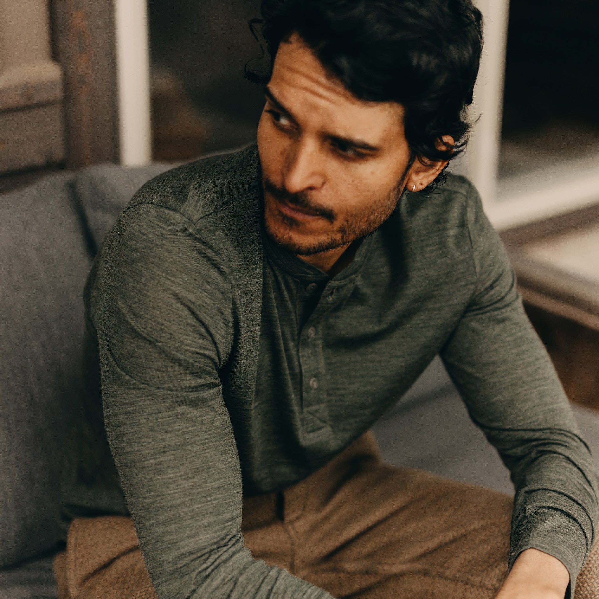 The Merino Henley in Heather Army