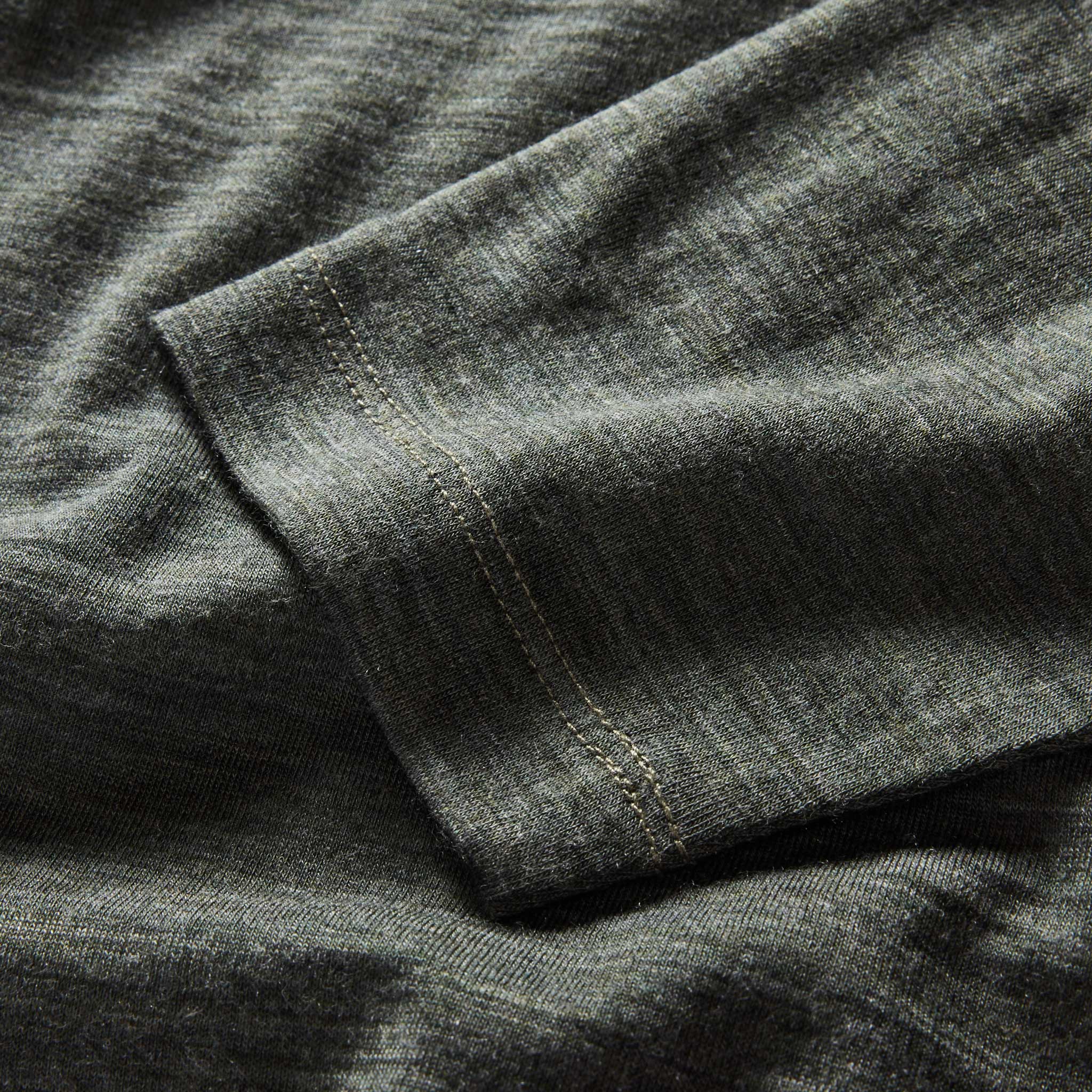 The Merino Henley in Heather Army