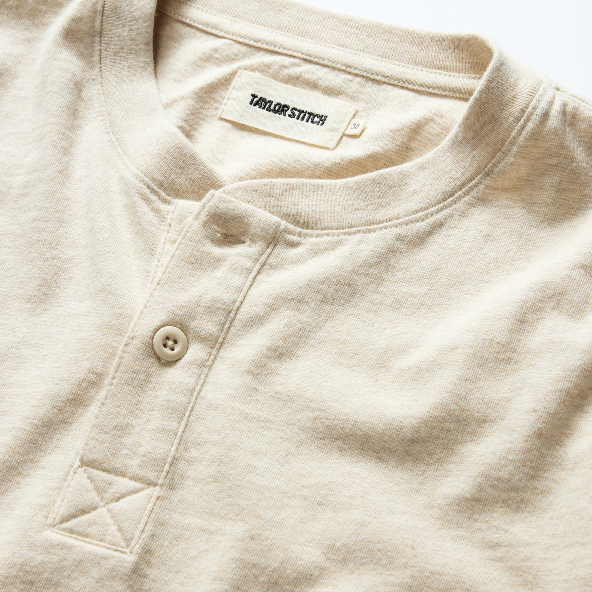 The Organic Cotton Henley in Heather Oat